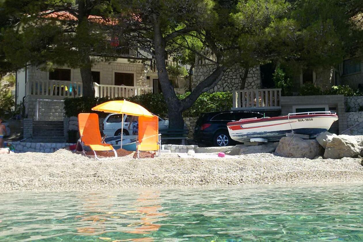 Apartments By The Sea Brela, Makarska - 16065 ภายนอก รูปภาพ